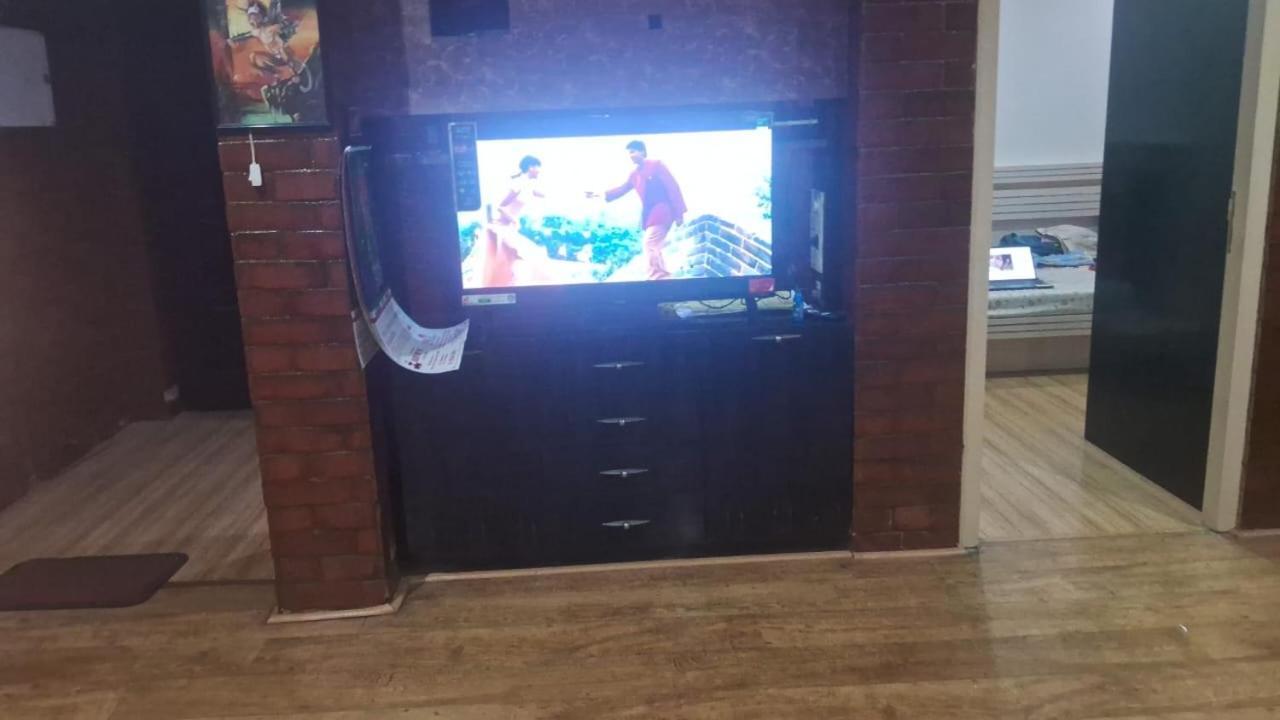 Hostel Tvh Park Rozalia Čennai Exteriér fotografie